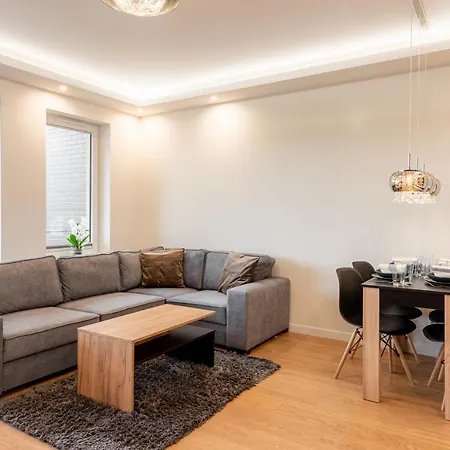 Апартаменты Apartament Bajkowe 6 Osob , 2 Pokoje